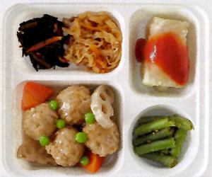 肉団子と野菜炊き合わせ